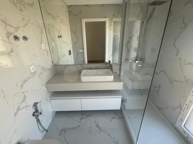 Moradia T4 para Venda em Caparica e Trafaria Foto 17