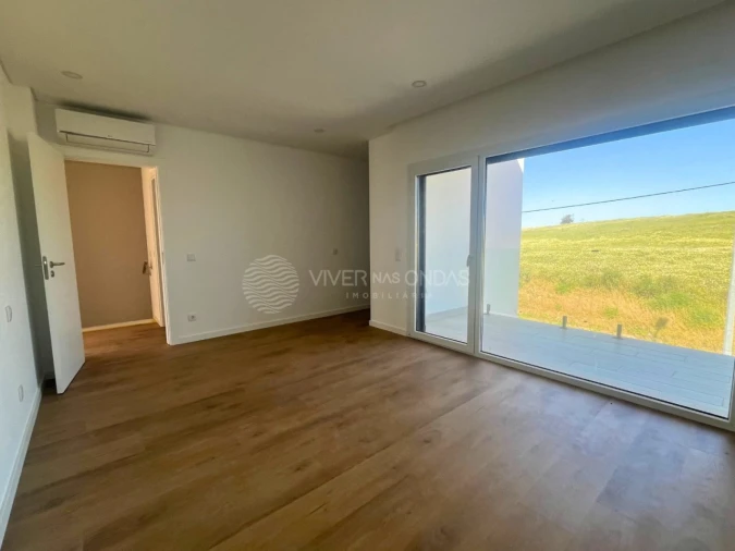 Moradia T4 para Venda em Caparica e Trafaria Foto 19