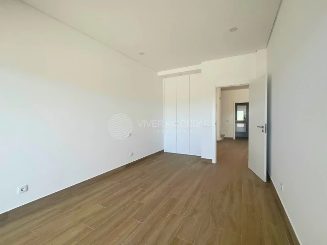 Moradia T4 para Venda em Caparica e Trafaria Foto 25