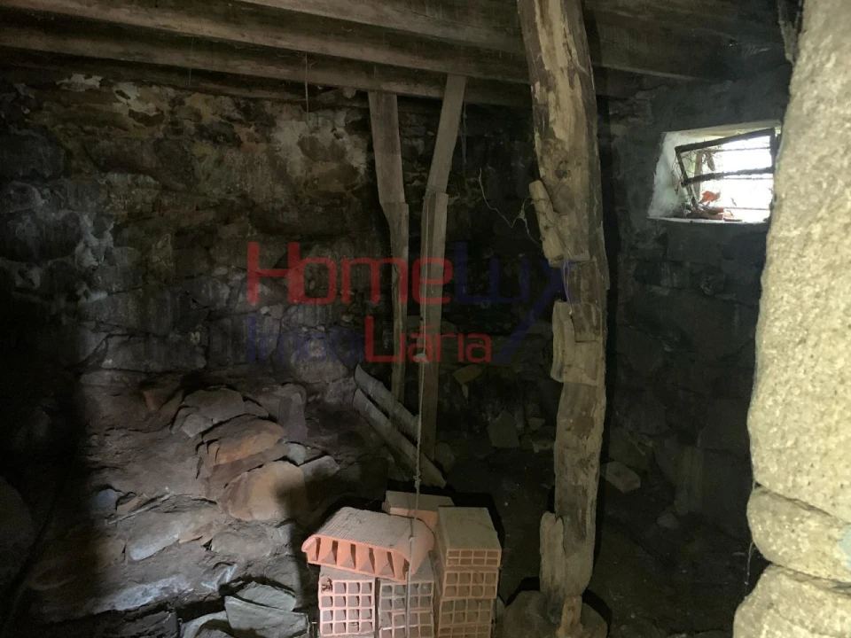 Terreno para Venda em Macieira de Cambra Foto 18