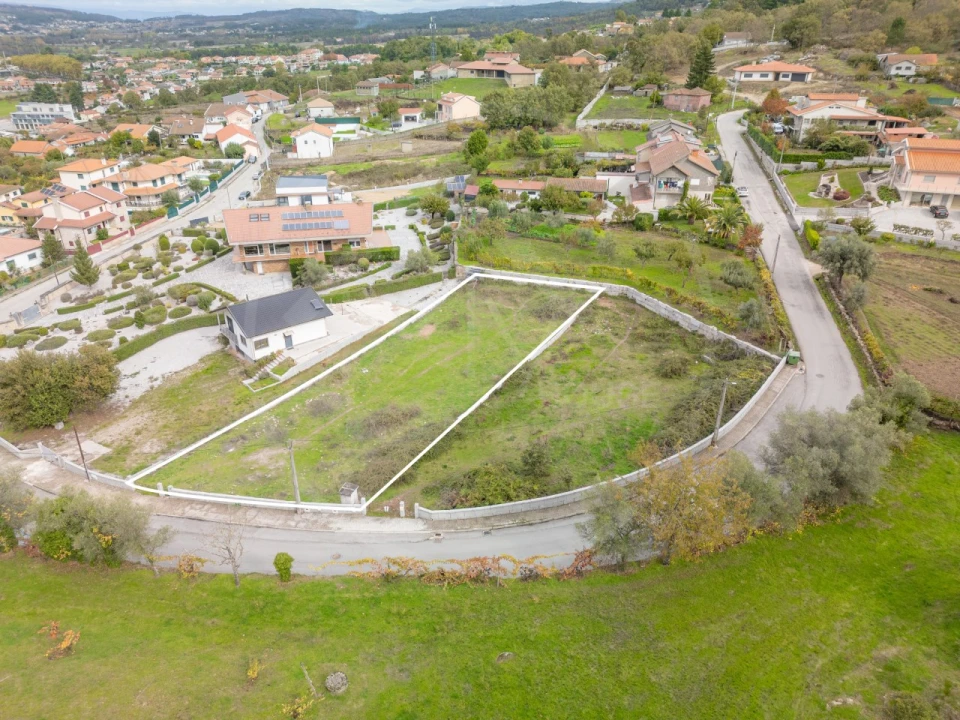 Terreno para Venda em Bornes de Aguiar Foto 4