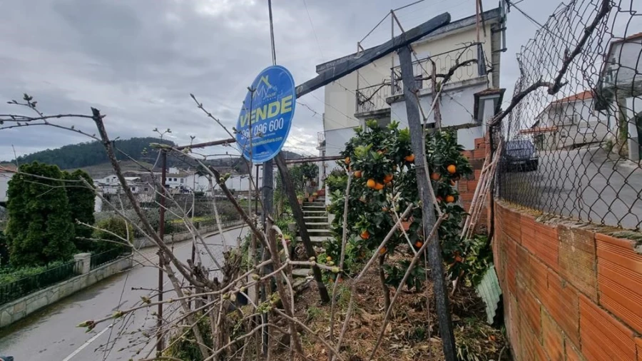 Moradia T1 para Venda em São Mamede de Ribatua Foto 6