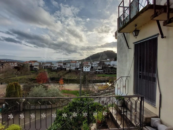 Moradia T1 para Venda em São Mamede de Ribatua Foto 7