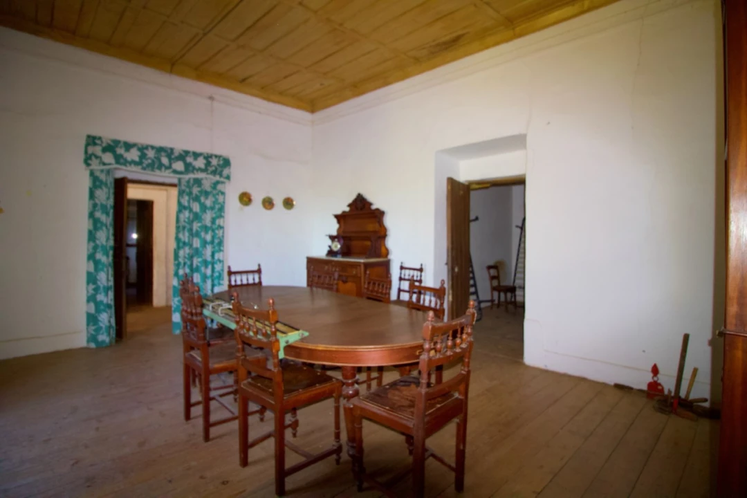 Moradia T7 para Venda em Cabeço de Vide Foto 1