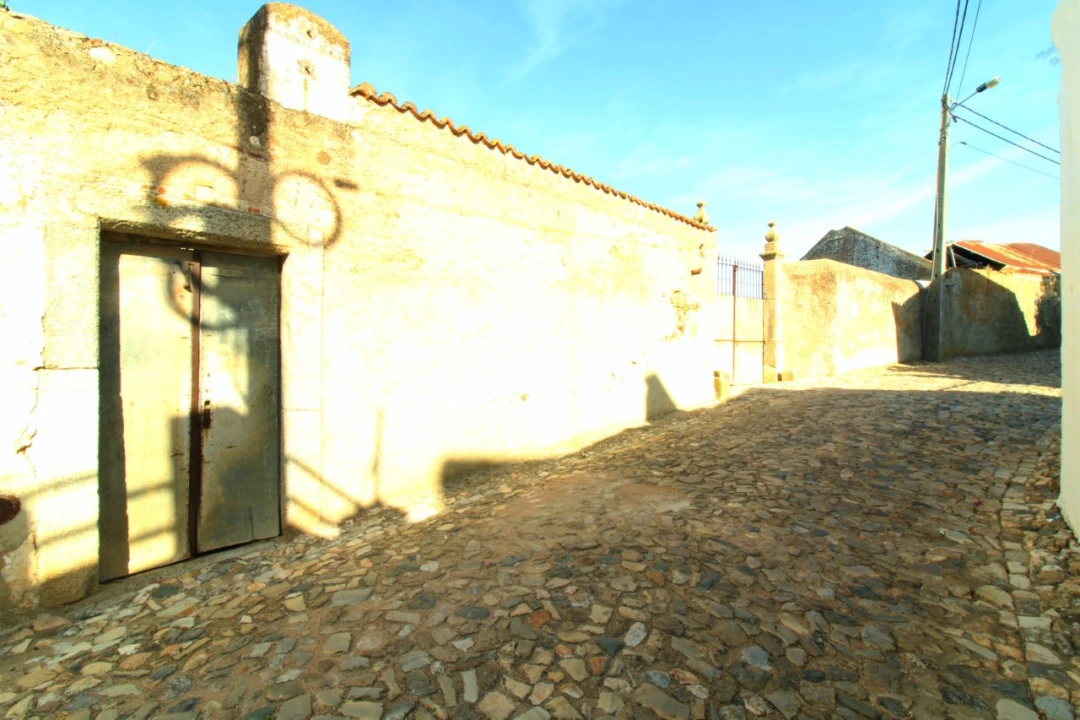 Moradia T7 para Venda em Cabeço de Vide Foto 43