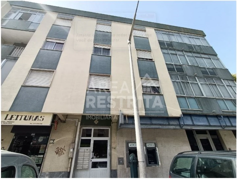 Apartamento T2 para Venda em Amora Foto 6