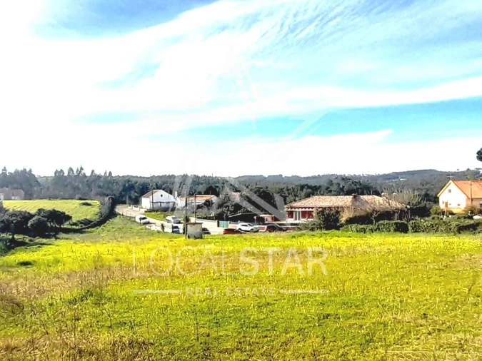 Moradia T3 para Venda em Salir de Matos Foto 12