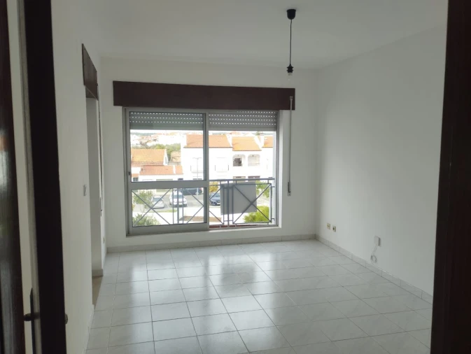 Apartamento T3 para Venda em Ponte de Sor, Tramaga e Vale de Açor Foto 3