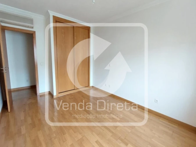 Apartamento T4 para Venda em Santa Maria e São Miguel, São Martinho, São Pedro Penaferrim Foto 17