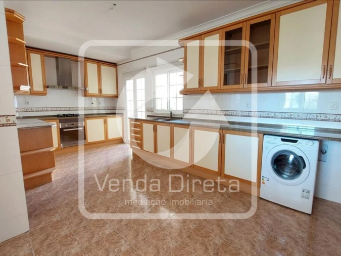 Apartamento T4 para Venda em Santa Maria e São Miguel, São Martinho, São Pedro Penaferrim Foto 10