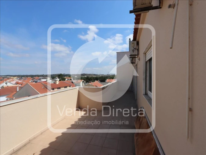 Apartamento T3 para Venda em Quinta do Conde Foto 8