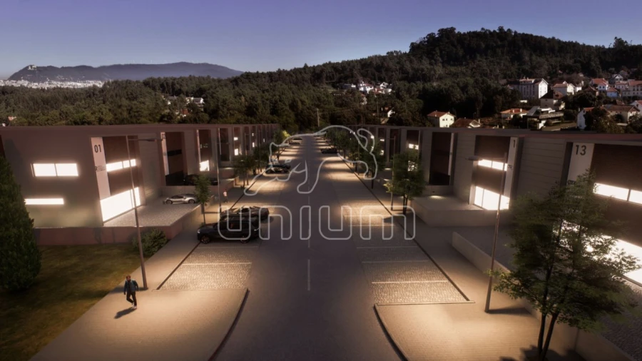 Armazém para Venda em Vila Nova de Anha Foto 1