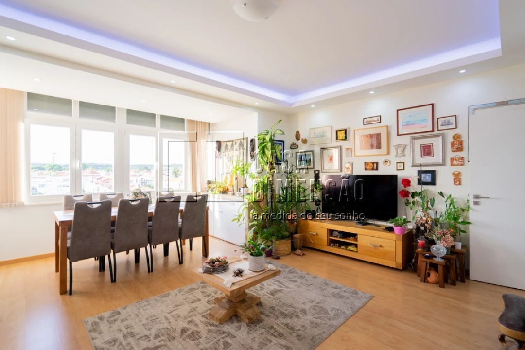 Apartamento T2 para Venda em Algés, Linda-A-Velha e Cruz Quebrada-Dafundo Foto 11