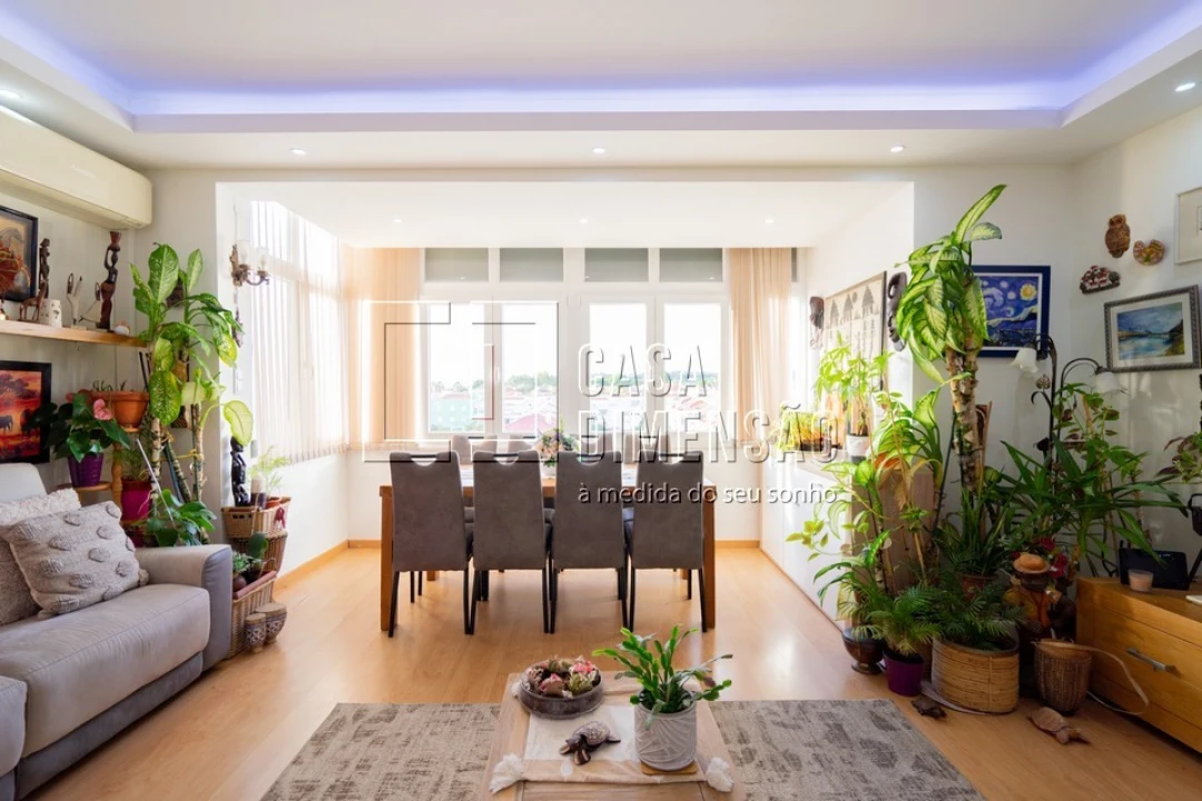 Apartamento T2 para Venda em Algés, Linda-A-Velha e Cruz Quebrada-Dafundo Foto 12