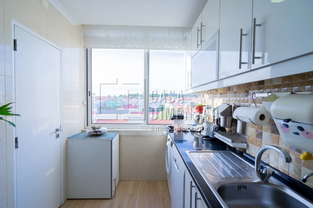 Apartamento T2 para Venda em Algés, Linda-A-Velha e Cruz Quebrada-Dafundo Foto 19