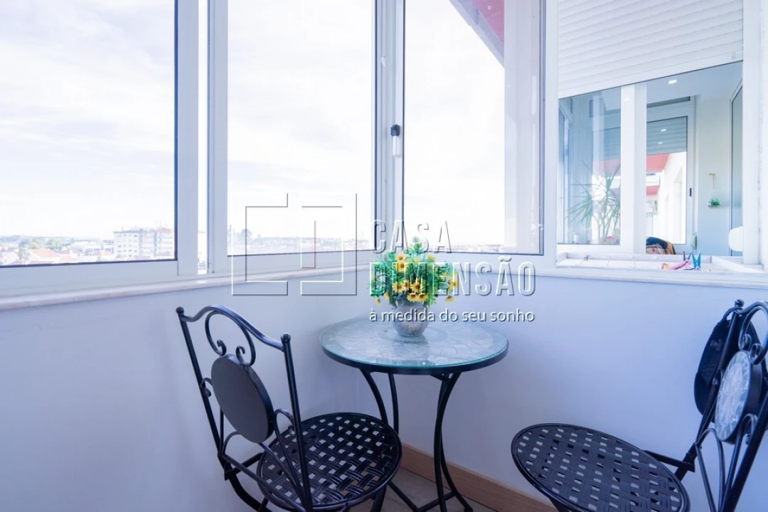 Apartamento T2 para Venda em Algés, Linda-A-Velha e Cruz Quebrada-Dafundo Foto 34