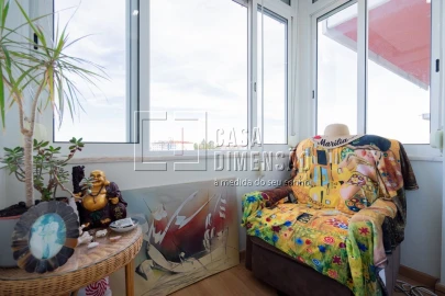 Apartamento T2 para Venda em Algés, Linda-A-Velha e Cruz Quebrada-Dafundo