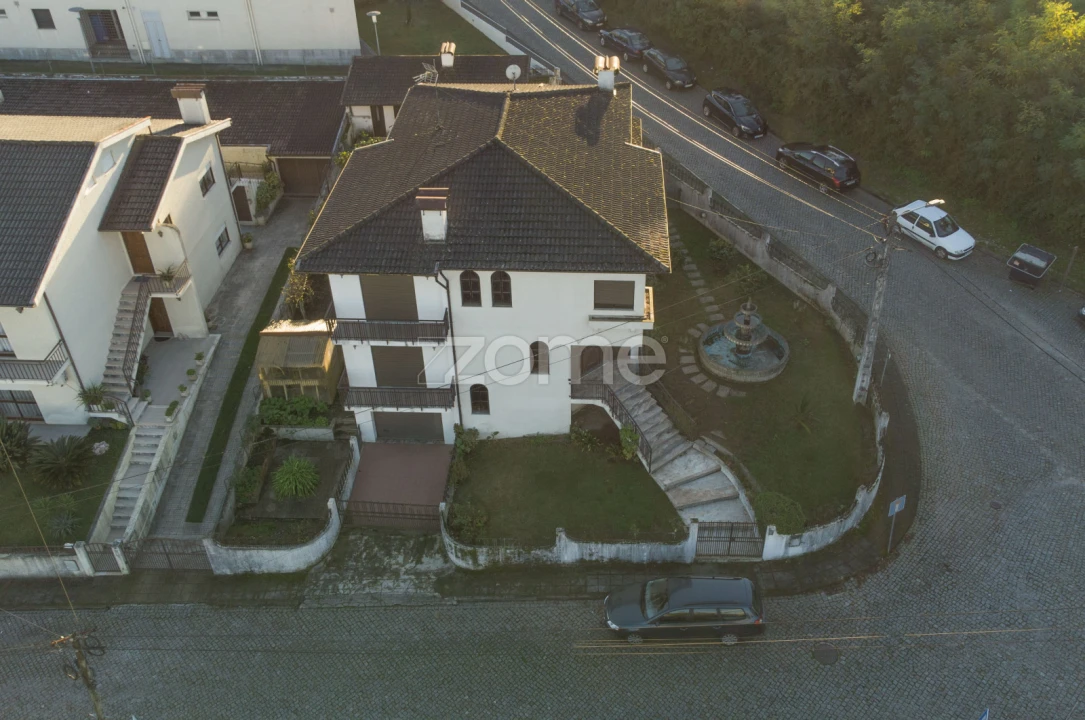 Moradia T4 para Venda em Real, Dume e Semelhe Foto 1