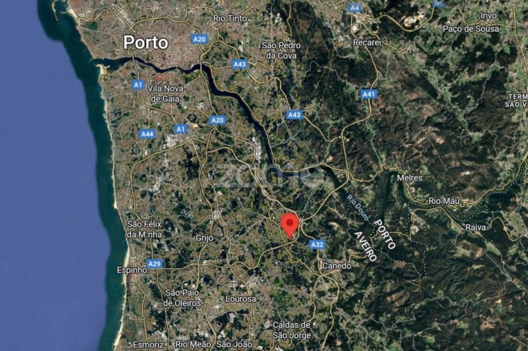 Moradia T4 para Venda em Sandim, Olival, Lever e Crestuma Foto 18