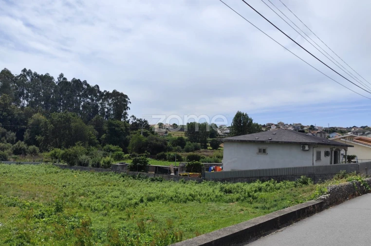 Moradia T4 para Venda em Sandim, Olival, Lever e Crestuma Foto 16