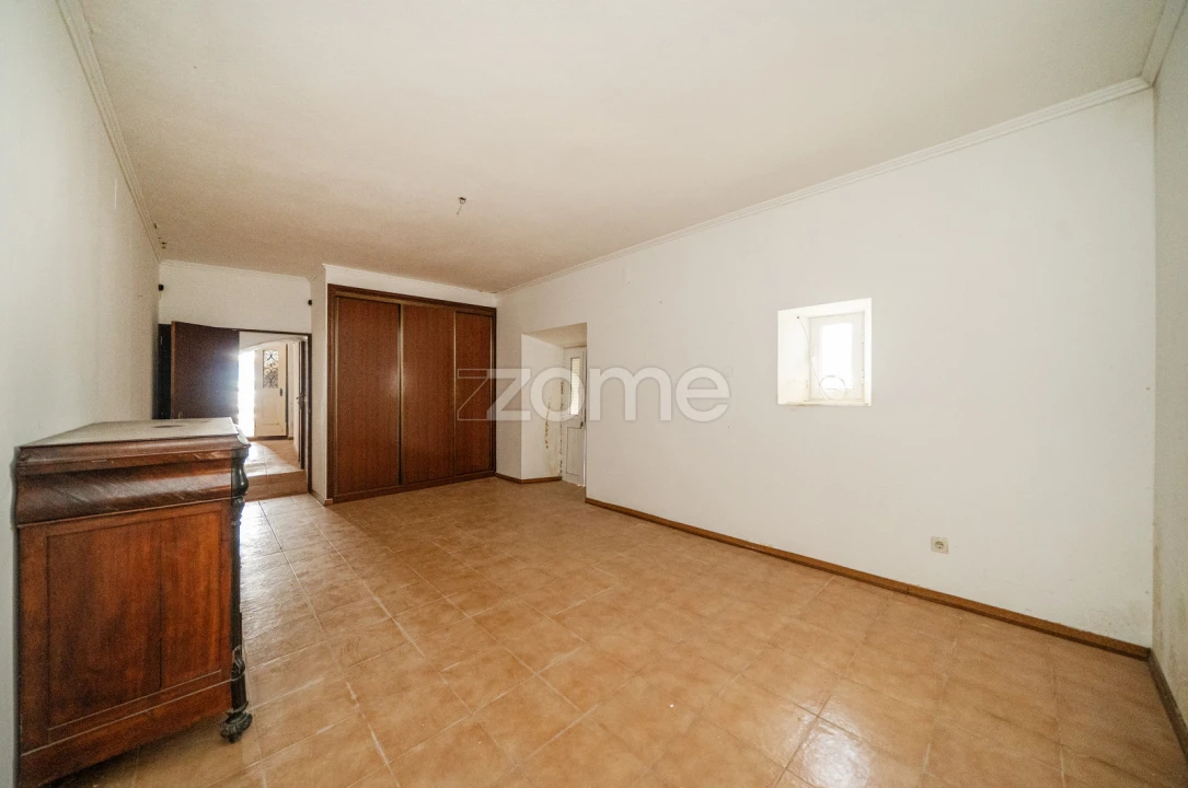 Moradia T10 para Venda em Nossa Senhora da Conceição e São Bartolomeu Foto 13