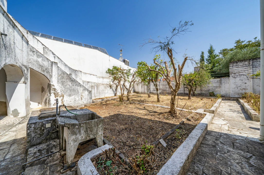 Moradia T10 para Venda em Nossa Senhora da Conceição e São Bartolomeu Foto 67