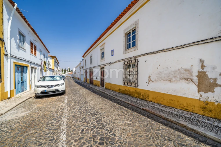 Moradia T10 para Venda em Nossa Senhora da Conceição e São Bartolomeu Foto 6