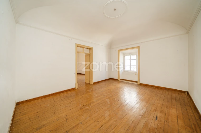 Moradia T10 para Venda em Nossa Senhora da Conceição e São Bartolomeu Foto 32