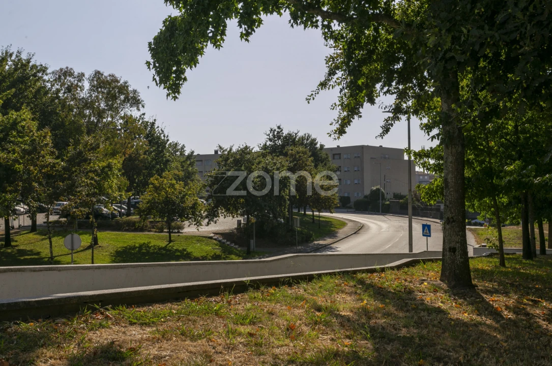 Apartamento T3 para Arrendamento em Custóias, Leça do Balio e Guifões Foto 42