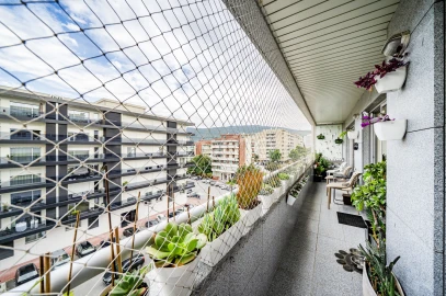 Apartamento T4 para Venda em São Vitor (Braga)