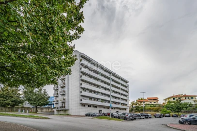 Apartamento T4 para Venda em São Vitor (Braga)