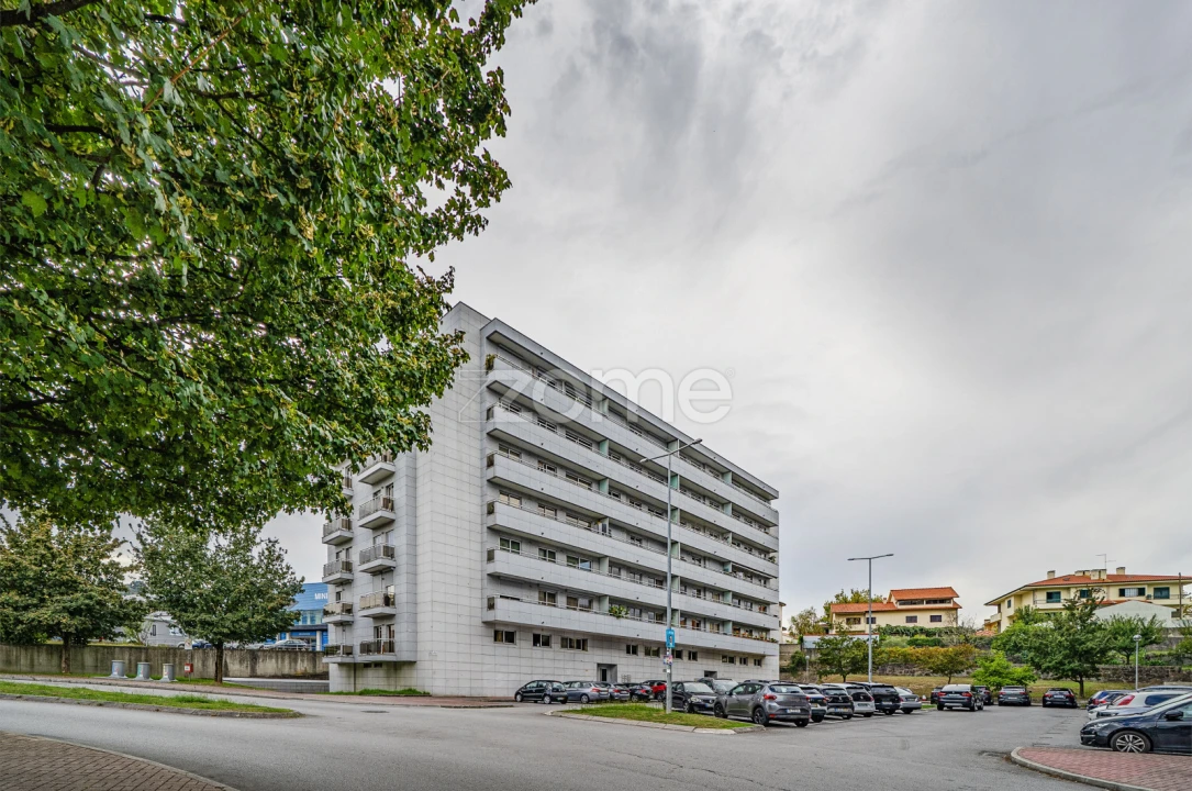 Apartamento T4 para Venda em São Vitor (Braga) Foto 24