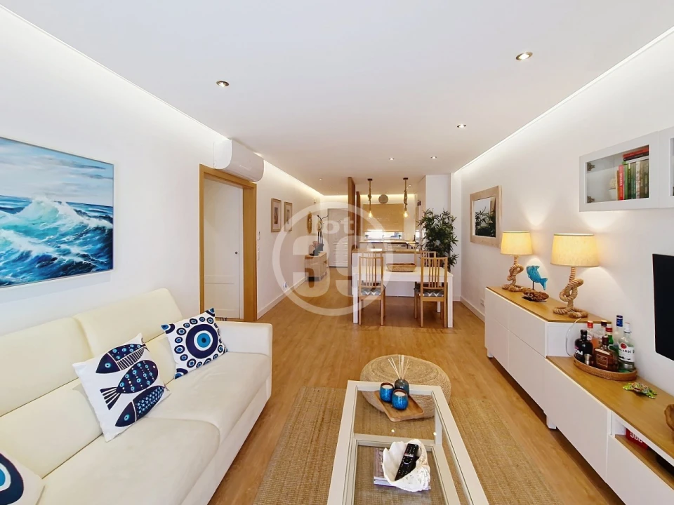 Apartamento T1 para Venda em Guia Foto 11