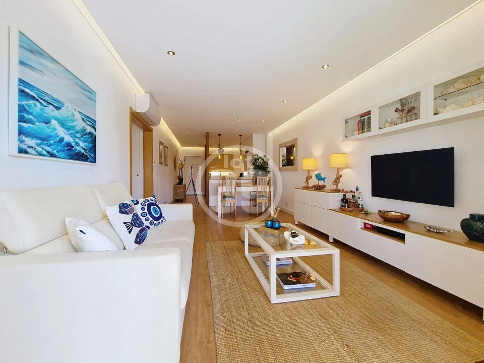 Apartamento T1 para Venda em Guia Foto 13