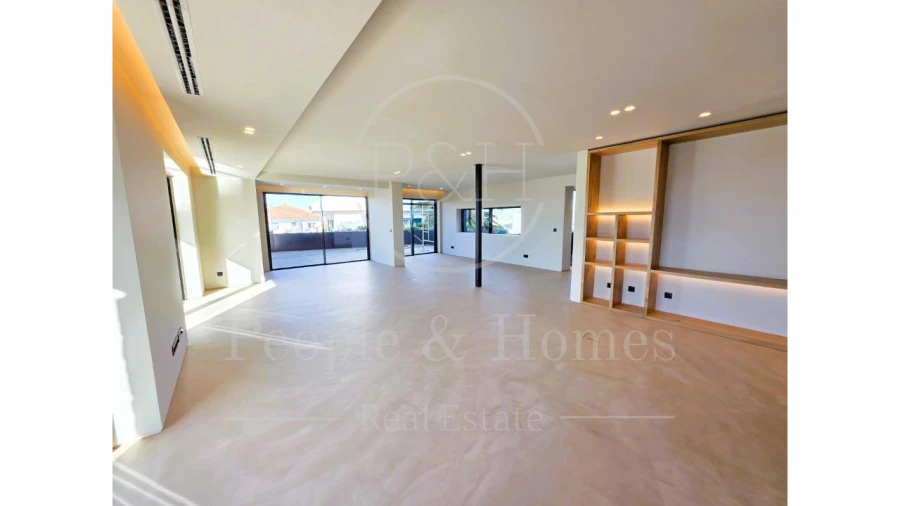 Moradia T5 para Venda em Carcavelos e Parede Foto 12