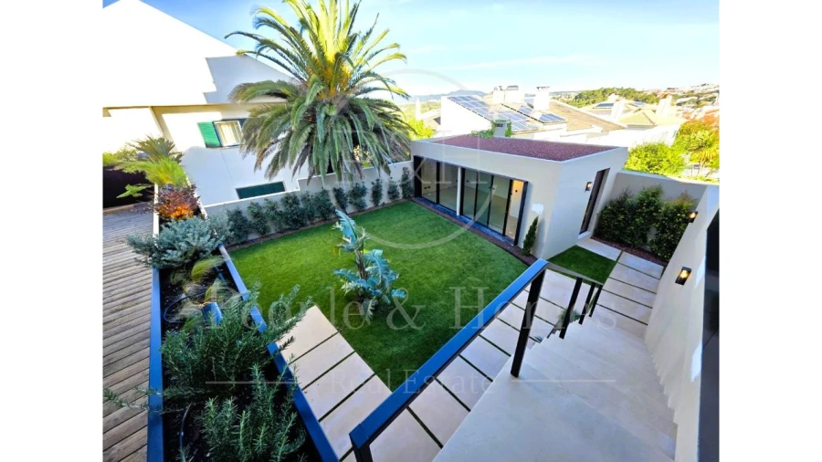 Moradia T5 para Venda em Carcavelos e Parede Foto 8