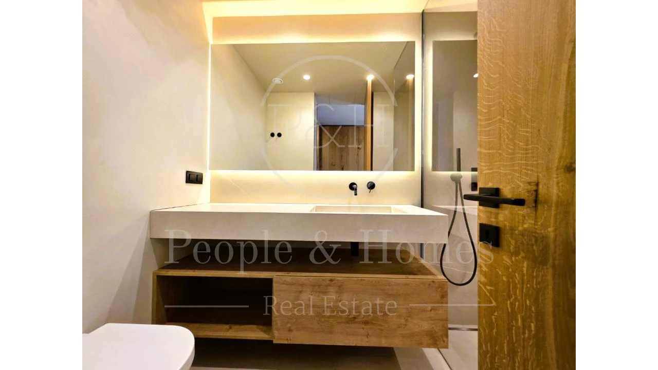 Moradia T5 para Venda em Carcavelos e Parede Foto 34