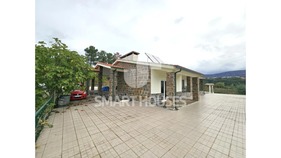 Moradia T3 para Venda em Vila Cova de Alva e Anseriz Foto 36