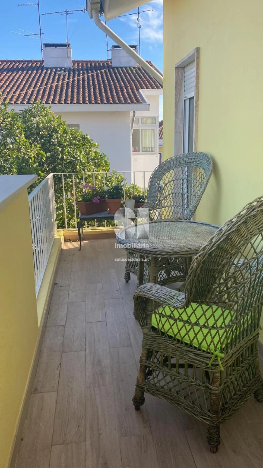 Moradia T4 para Venda em Santo Antonio dos Olivais Foto 19