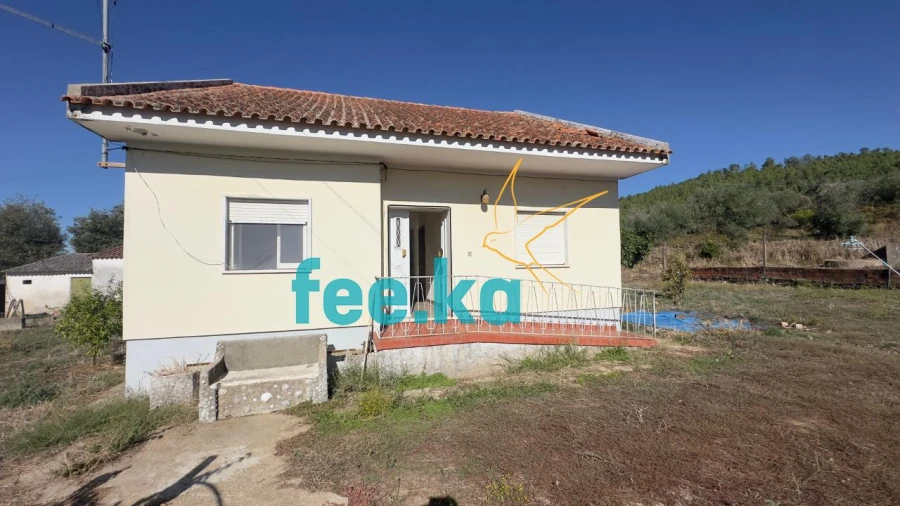 Moradia T2 para Venda em Salgueiro do Campo Foto 39