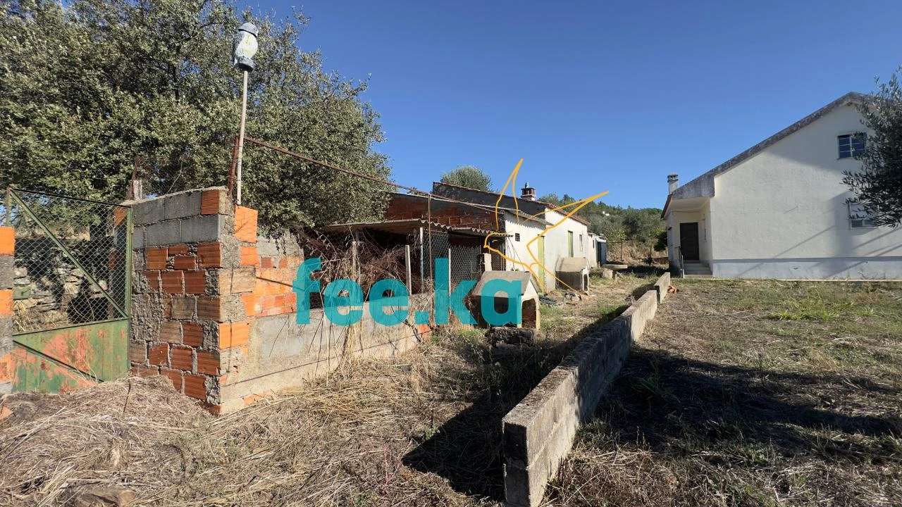 Moradia T2 para Venda em Salgueiro do Campo Foto 16