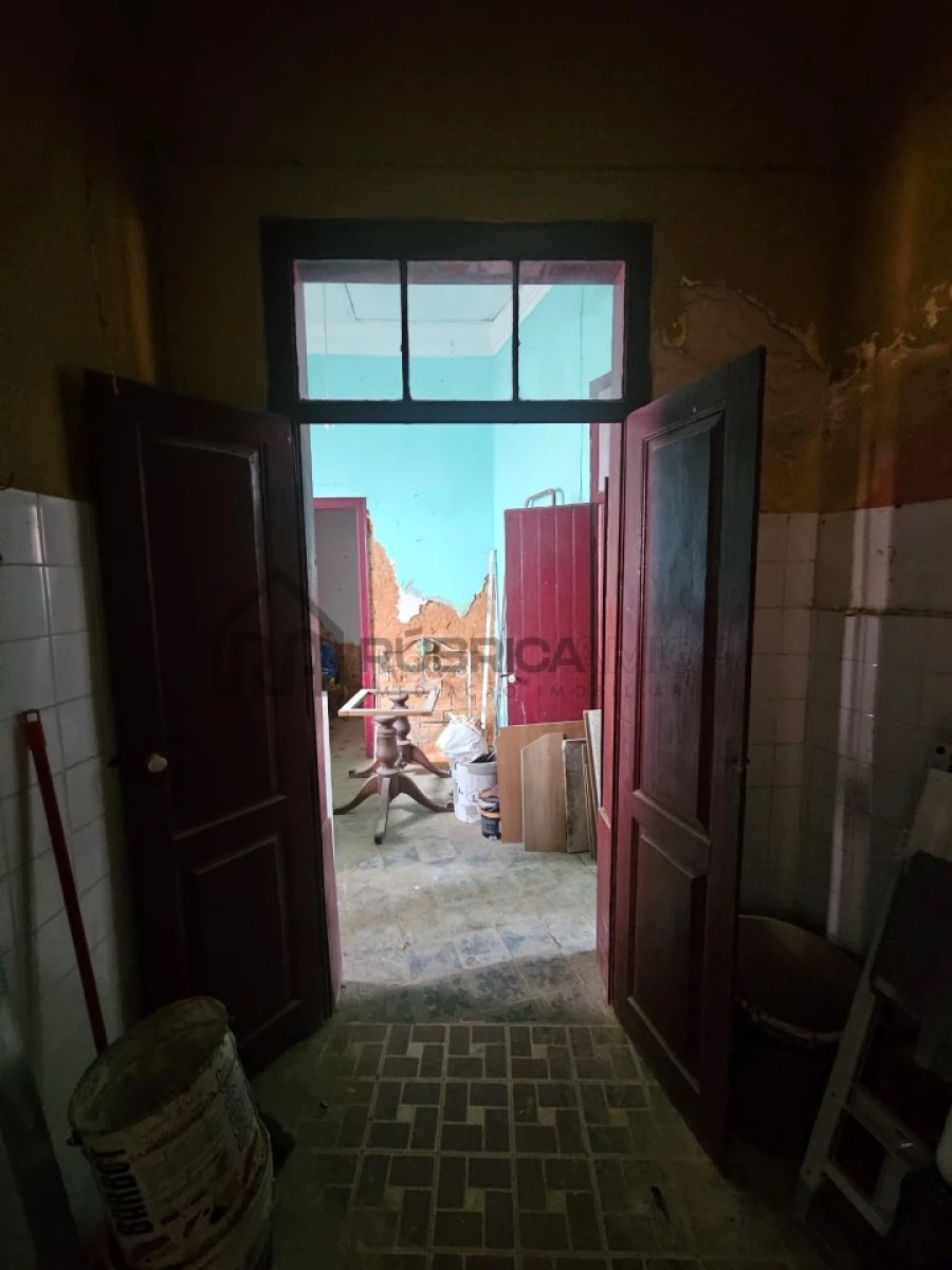 Moradia T2 para Venda em Loule (São Sebastião) Foto 6