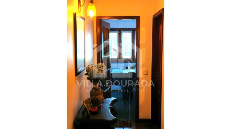 Moradia T5 para Venda em Arcozelo Foto 21