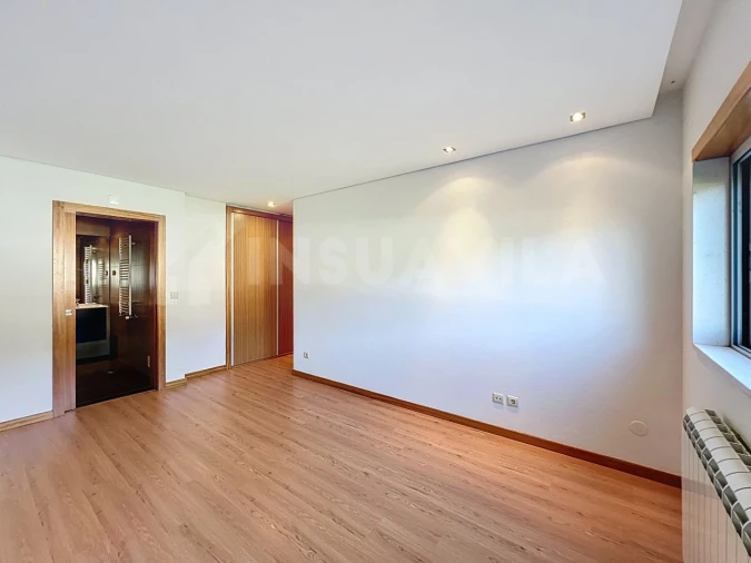 Apartamento T3 para Venda em Vila Praia de Ancora Foto 23