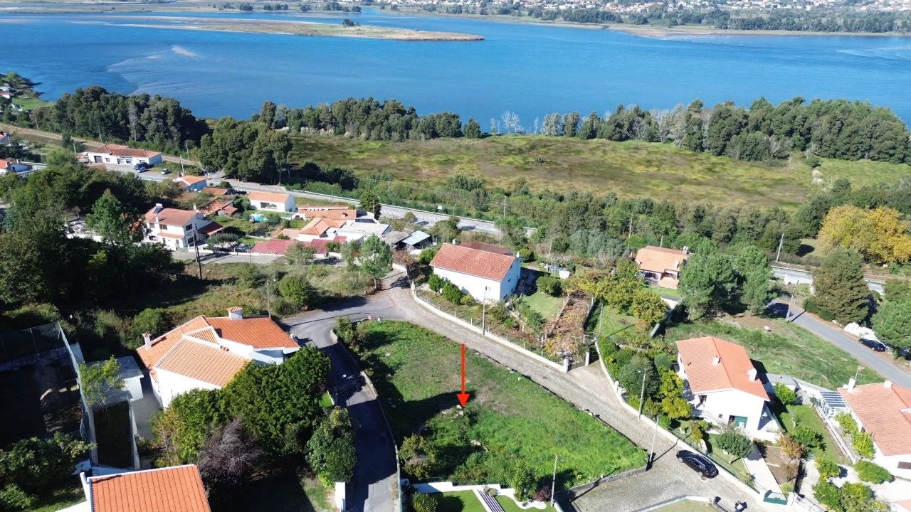 Terreno para Venda em Seixas Foto 1