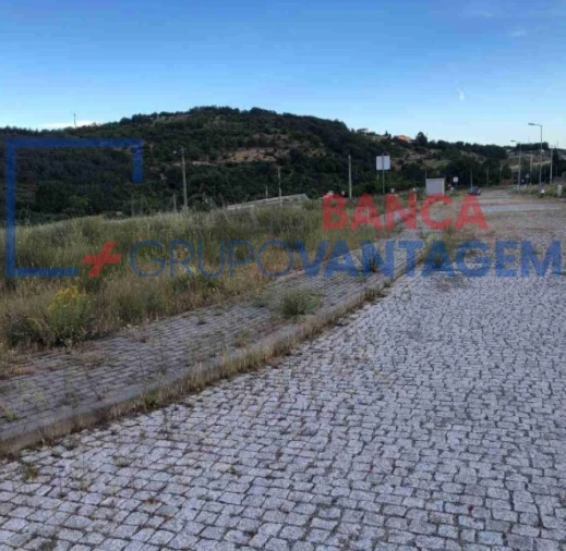 Terreno para Venda em Rebordãos Foto 9