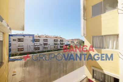Apartamento T4 para Venda em Pinhal Novo