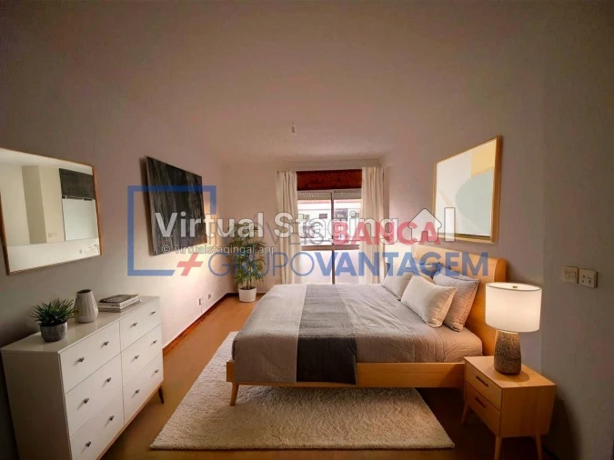 Apartamento T4 para Venda em Pinhal Novo Foto 21
