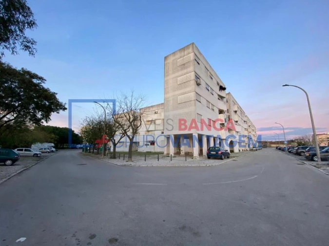 Apartamento T4 para Venda em Pinhal Novo