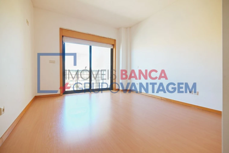 Apartamento T3 para Venda em Pinhal Novo Foto 18